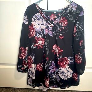 In great condition, Maurices blouse size XL
